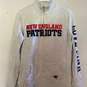 VS PINK! New England Patriots 1/4 Zip Sweatshirt